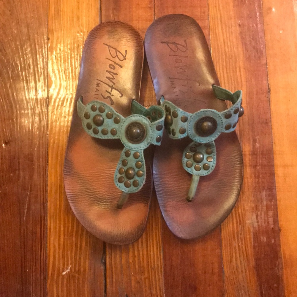 Turquoise Blowfish beachy sandals